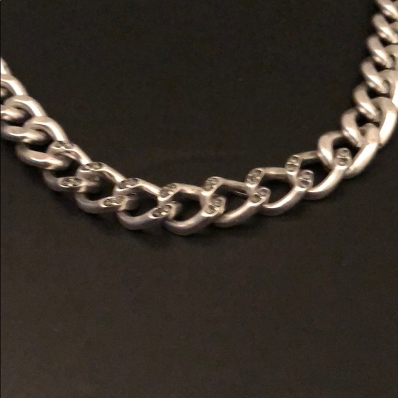 GUNMETAL CRYSTALS IN SILVER PLATED CHAIN LINK - Picture 1 of 8